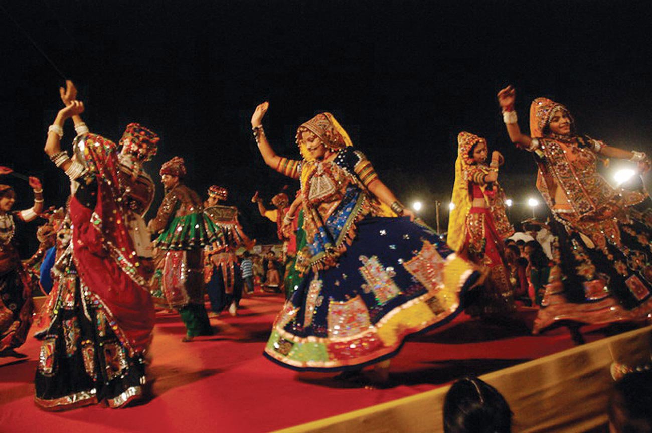 Navratri Garba 2013 Festival In India - Making Different