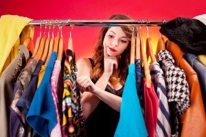 girl-deciding-what-to-wear-and-leave