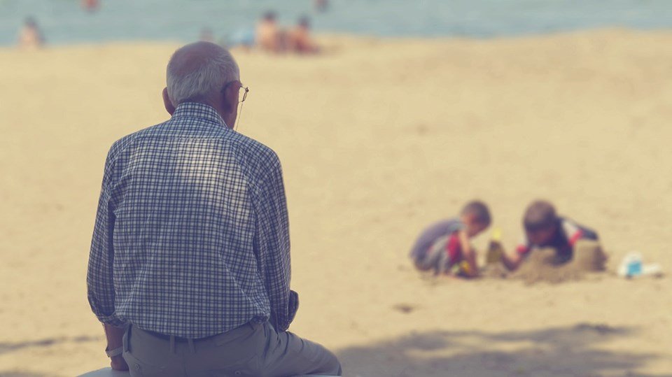 old-man-peace-beach-sea-sand-people-game-summer